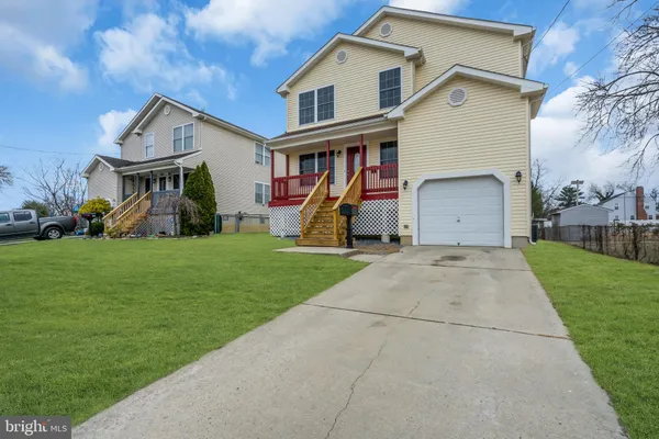 $440,000 | 723 Woodland Avenue, Burlington, NJ 08016