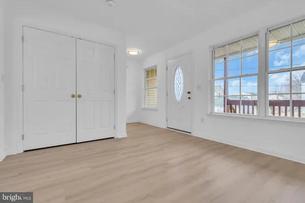 $440,000 | 723 Woodland Avenue, Burlington, NJ 08016