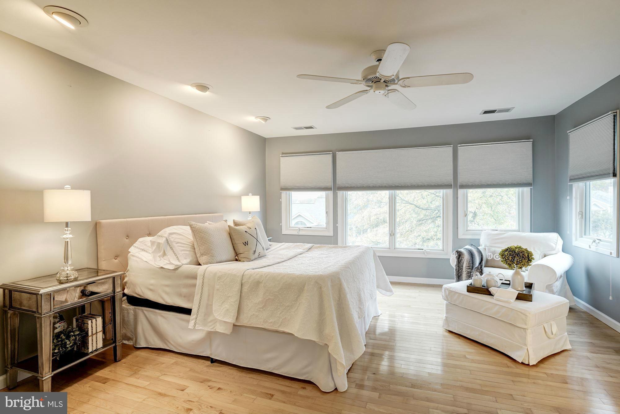 1932 Lakeport Way Reston, VA 20191 - Photo 14 of 30 Bedroom (Master)