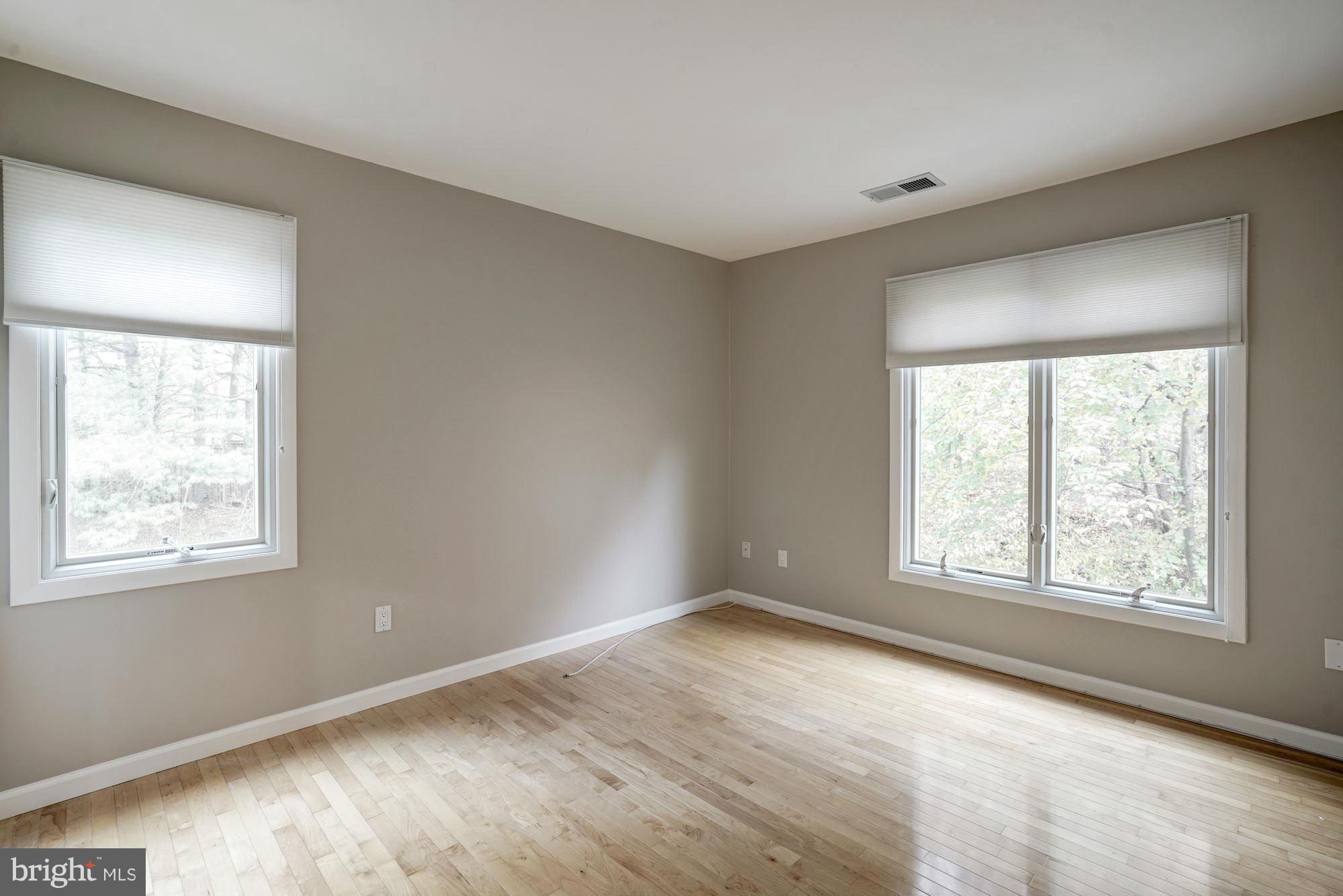 1932 Lakeport Way Reston, VA 20191 - Photo 21 of 30 Bedroom