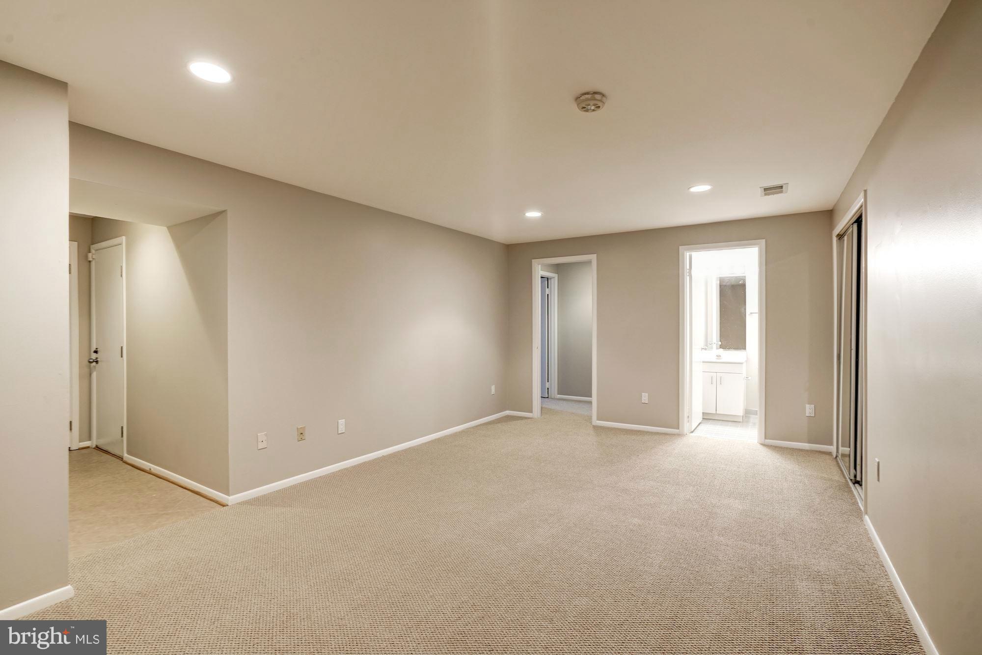 1932 Lakeport Way Reston, VA 20191 - Photo 24 of 30 Interior (General)