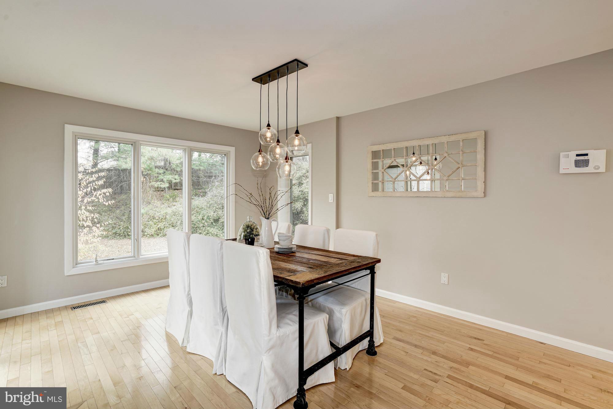 1932 Lakeport Way Reston, VA 20191 - Photo 5 of 30 Dining Room