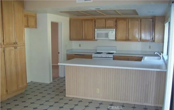$3,200 | 1242 Vía Palermo, Redlands, CA 92374