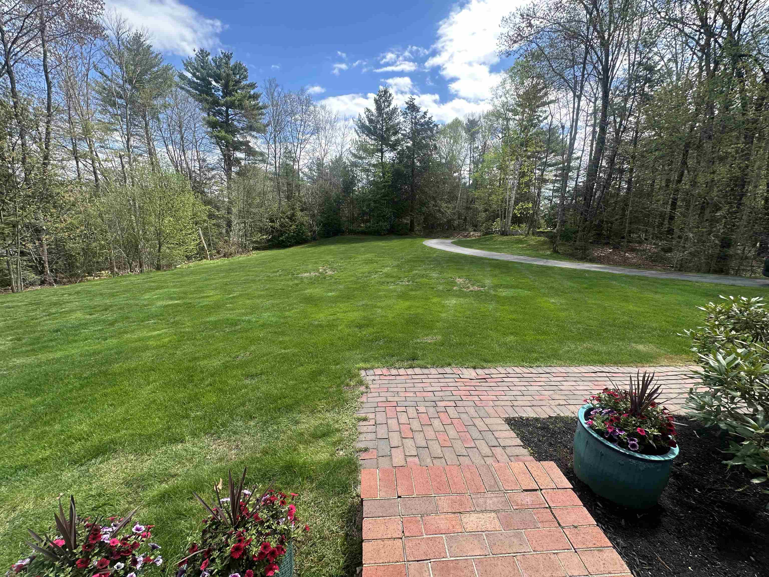 7 Captain's Way Exeter, NH 03833 - Photo 4 of 43
