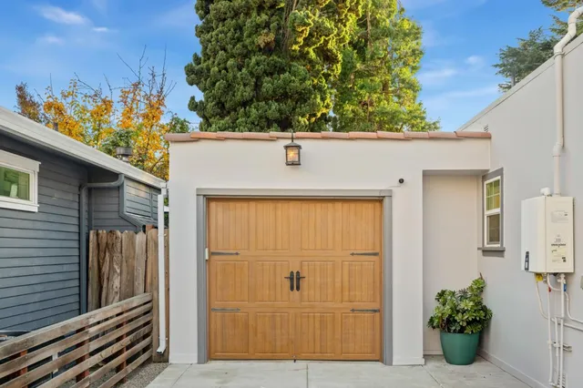 a view of front door