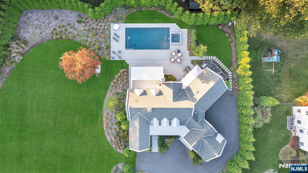 15 Stonegate Road Old Tappan, NJ 07675 - Photo 27 of 30