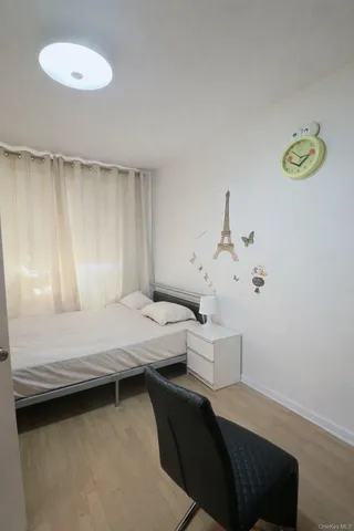 $598,000 | 135-02 Jewel Avenue, Unit A | Kew Gardens Hills