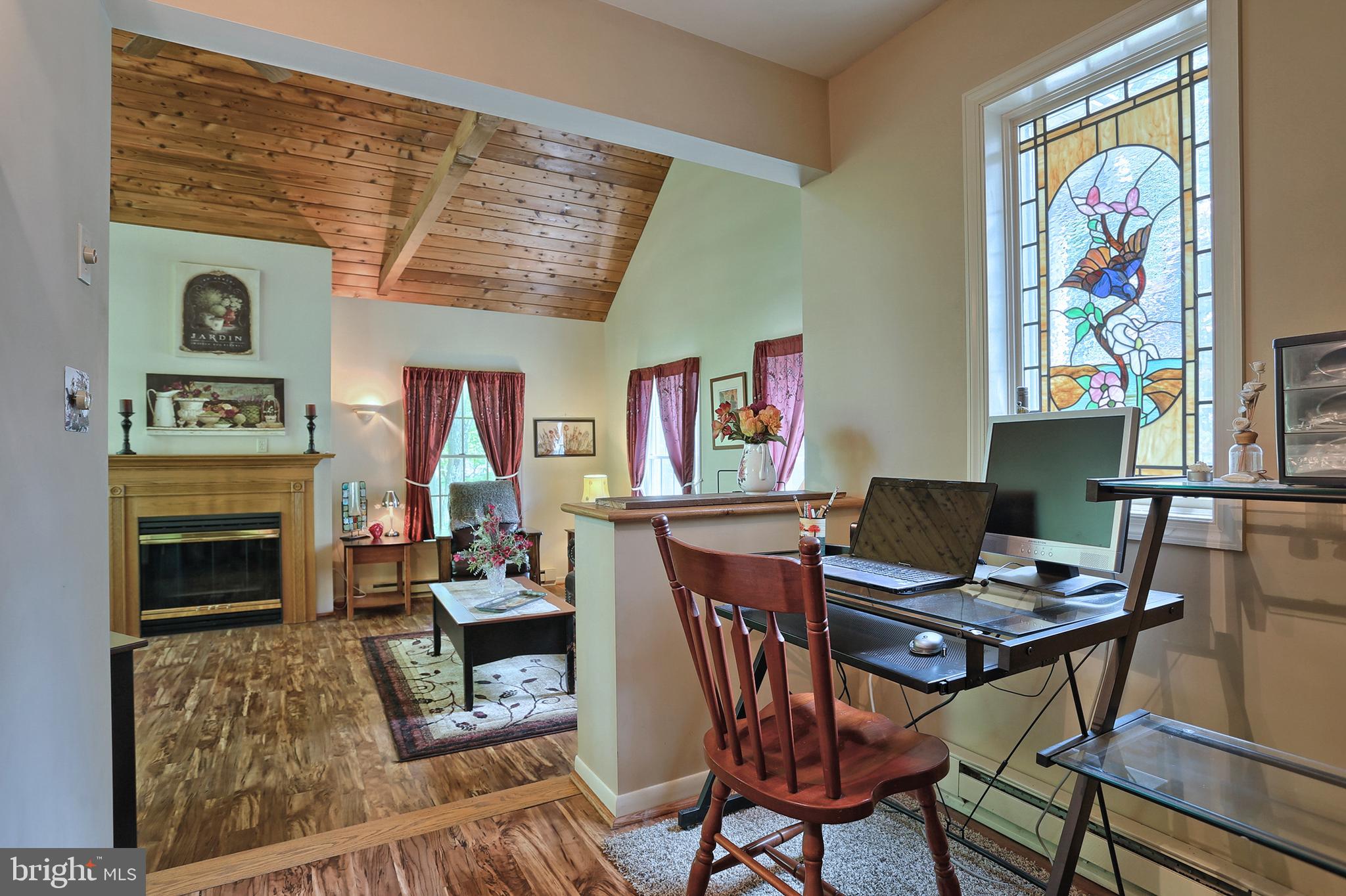 131 Valley Road Mount Gretna, PA 17064 - Photo 21 of 52 Office nook