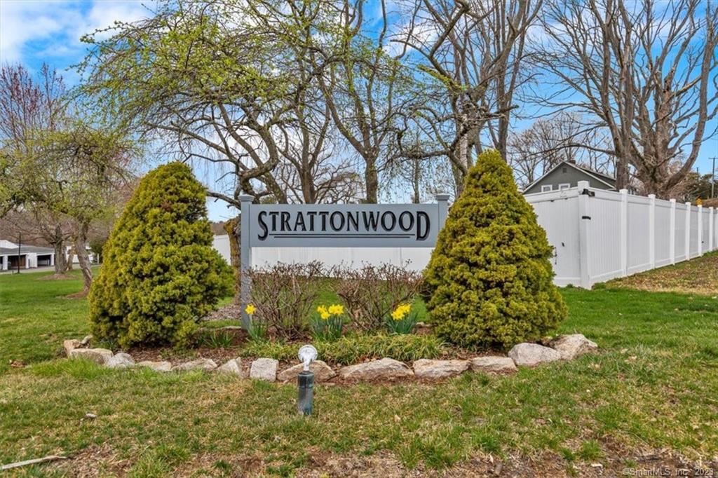 36 Stratton Way, Unit 36 Branford, CT 06405 - Photo 1 of 1 Gallery Image 1