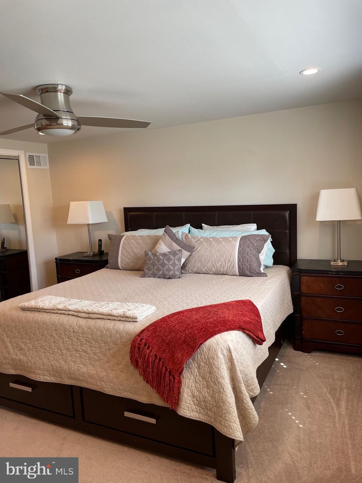 9721 Glenhope Road Philadelphia, PA 19115 - Photo 23 of 42 Primary bedroom