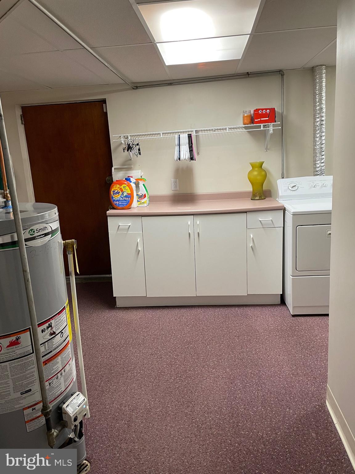 9721 Glenhope Road Philadelphia, PA 19115 - Photo 41 of 42 Laundry room