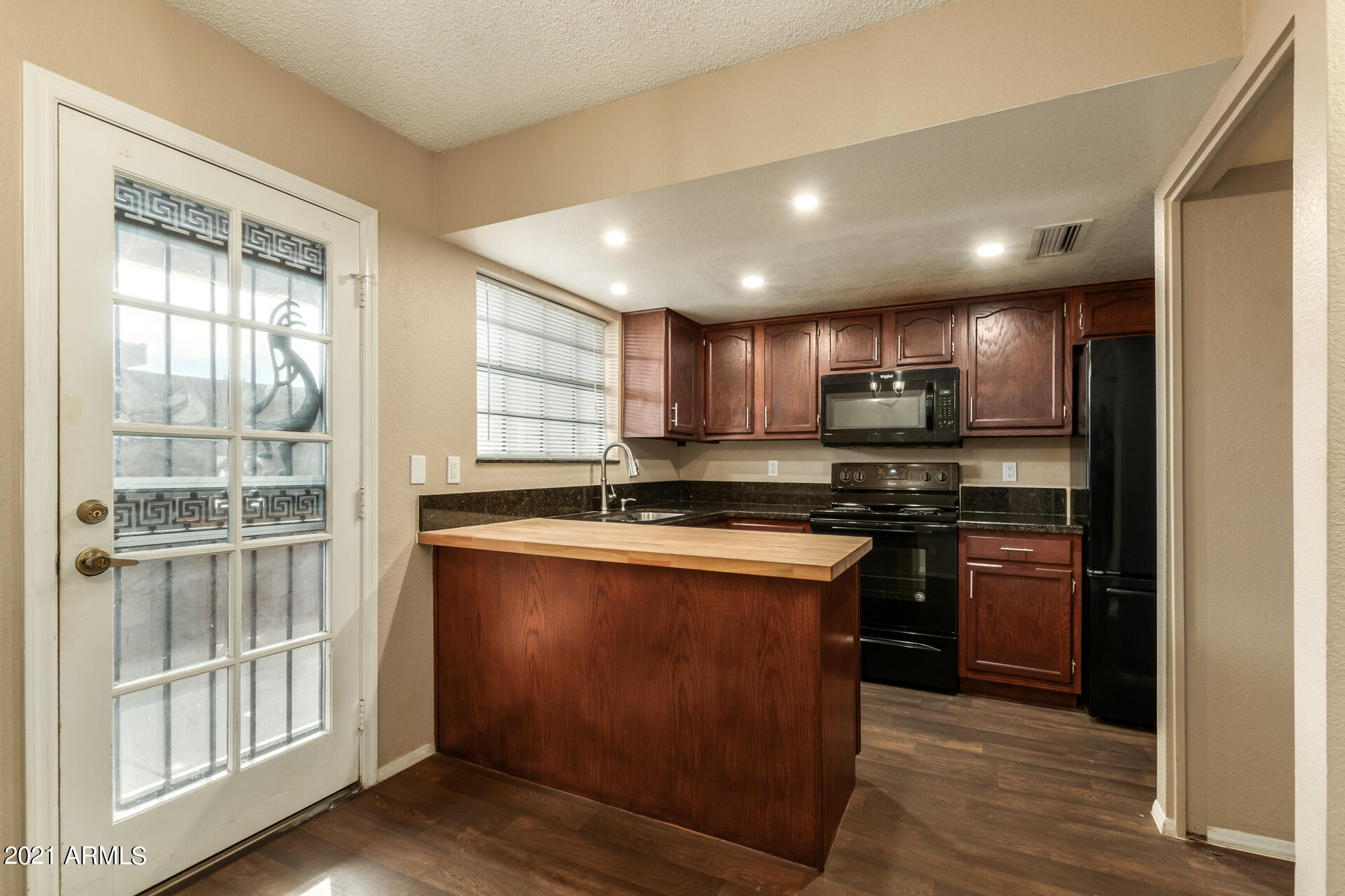 4832 East Mineral Road, Unit 2 Phoenix, AZ 85044 - Photo 11 of 39 12-Mineral