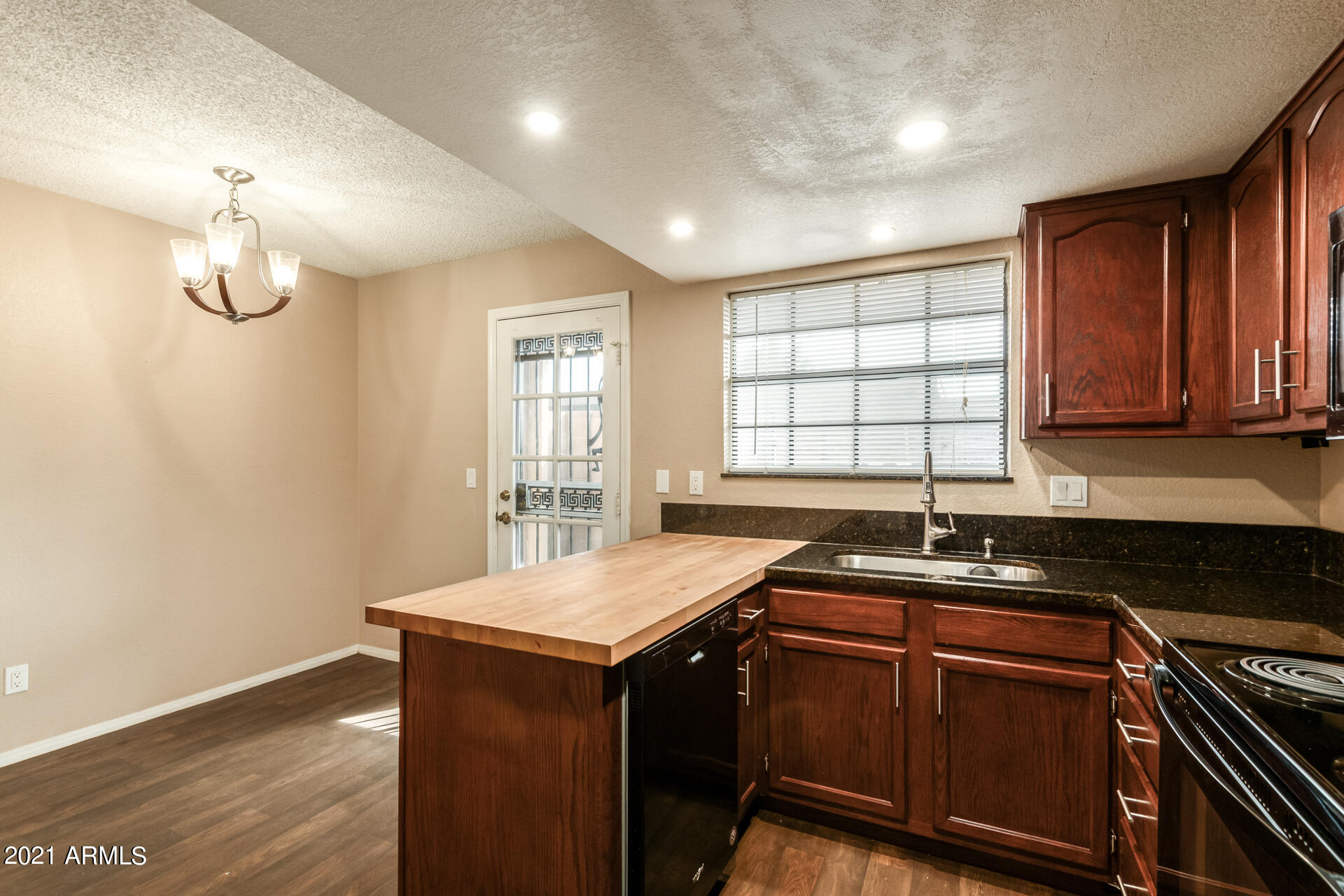 4832 East Mineral Road, Unit 2 Phoenix, AZ 85044 - Photo 18 of 39 19-Mineral
