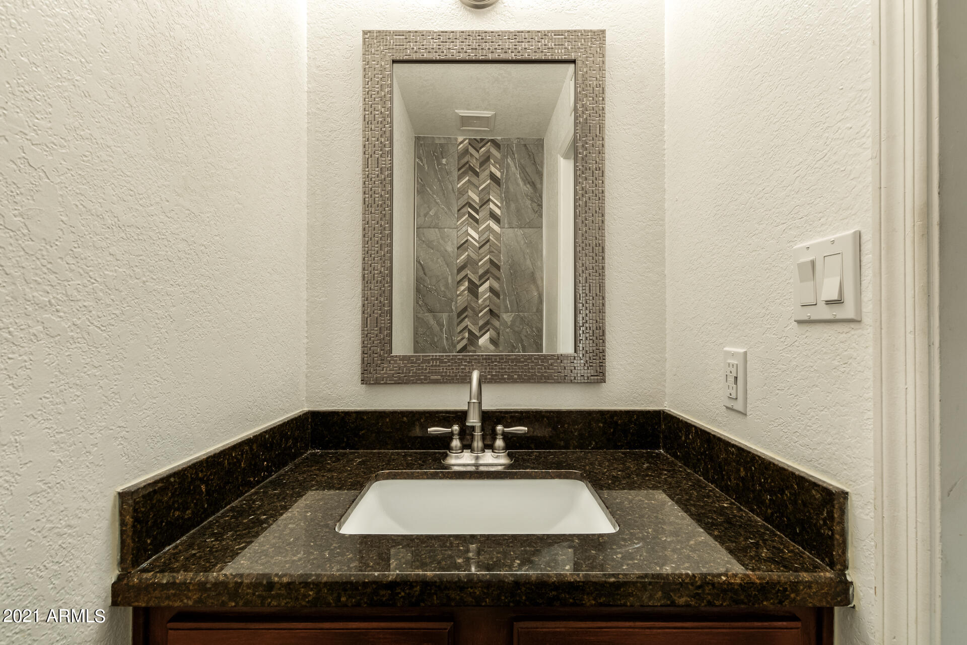 4832 East Mineral Road, Unit 2 Phoenix, AZ 85044 - Photo 20 of 39 21-Mineral