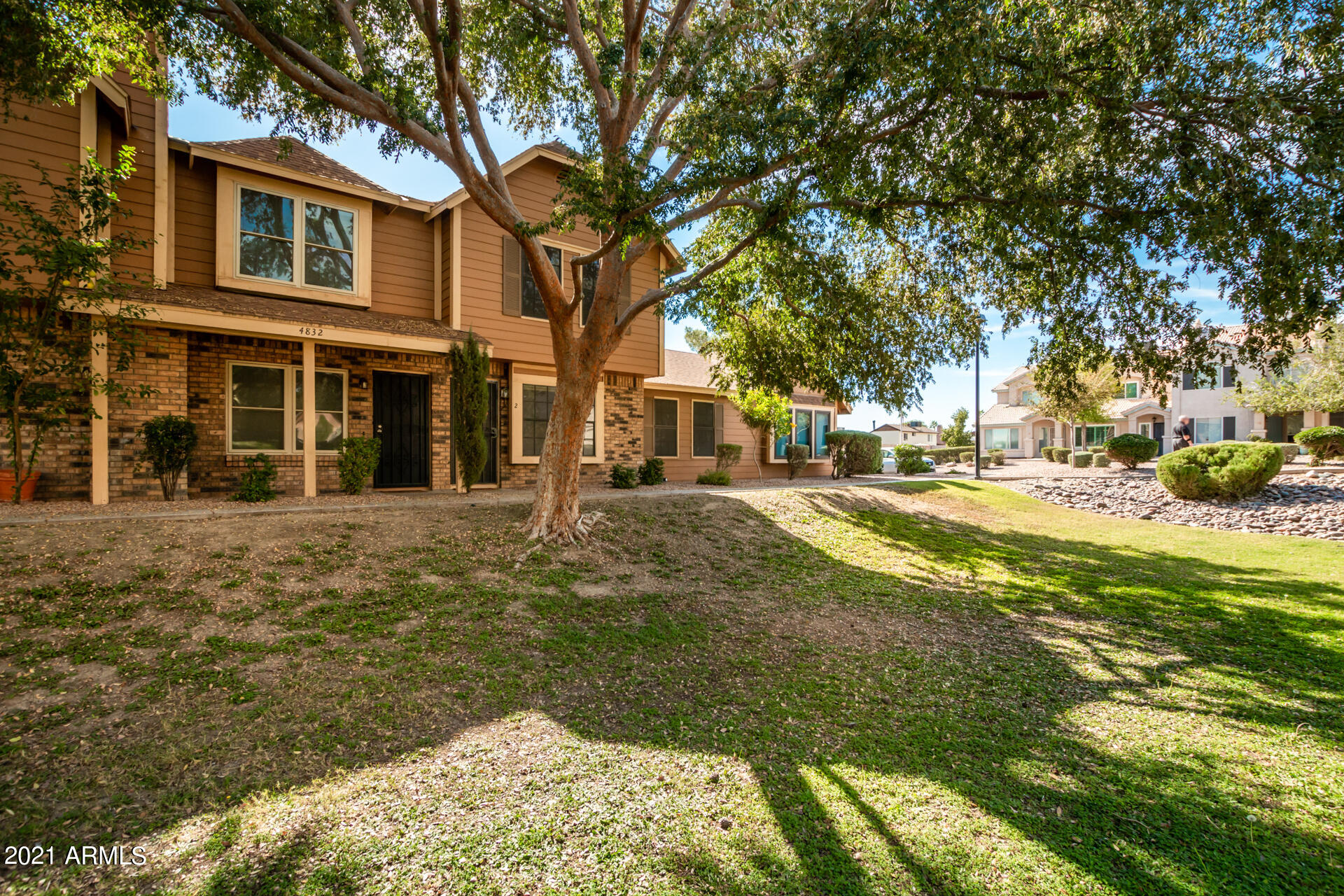 4832 East Mineral Road, Unit 2 Phoenix, AZ 85044 - Photo 5 of 39 04-Mineral