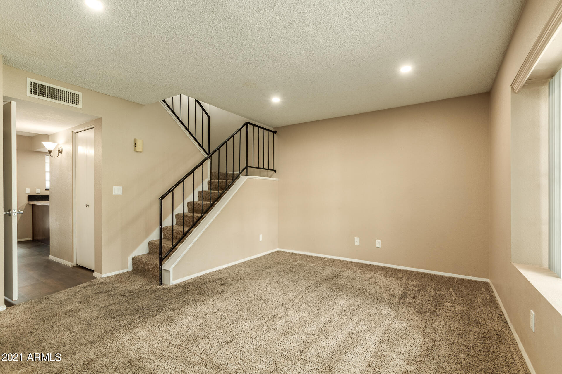 4832 East Mineral Road, Unit 2 Phoenix, AZ 85044 - Photo 6 of 39 07-Mineral