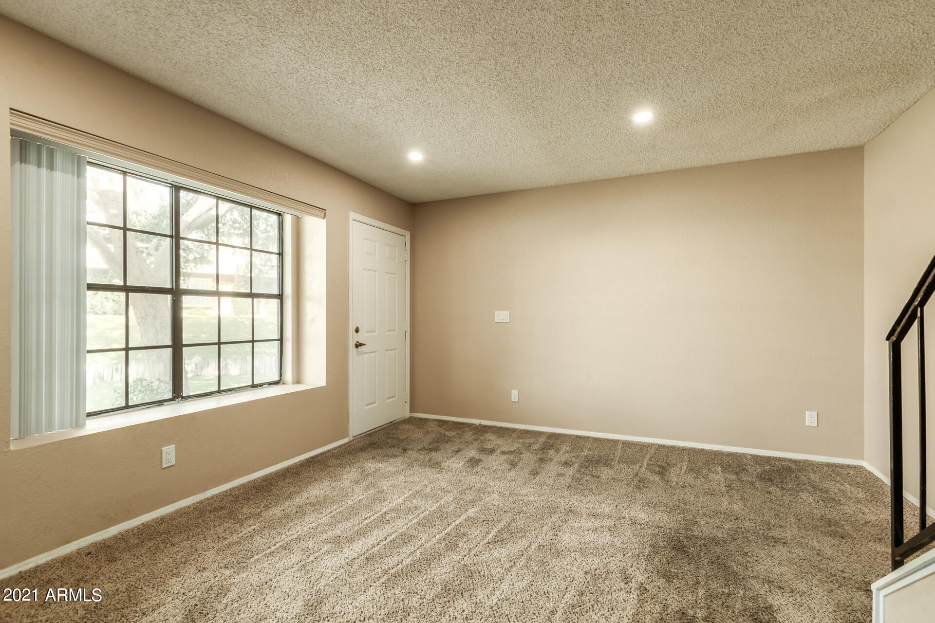 4832 East Mineral Road, Unit 2 Phoenix, AZ 85044 - Photo 8 of 39 09-Mineral
