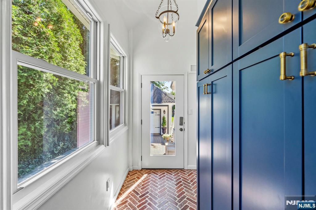 209 West Passaic Avenue Rutherford, NJ 07070 - Photo 19 of 50