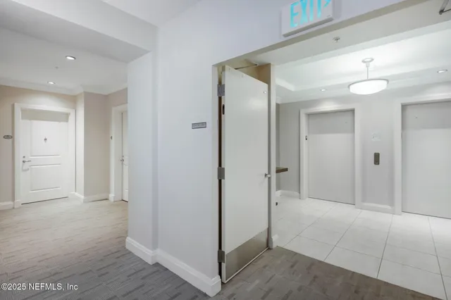 $525,000 | 1431 Riverplace Boulevard, Unit 1409, Jacksonville, FL 32207