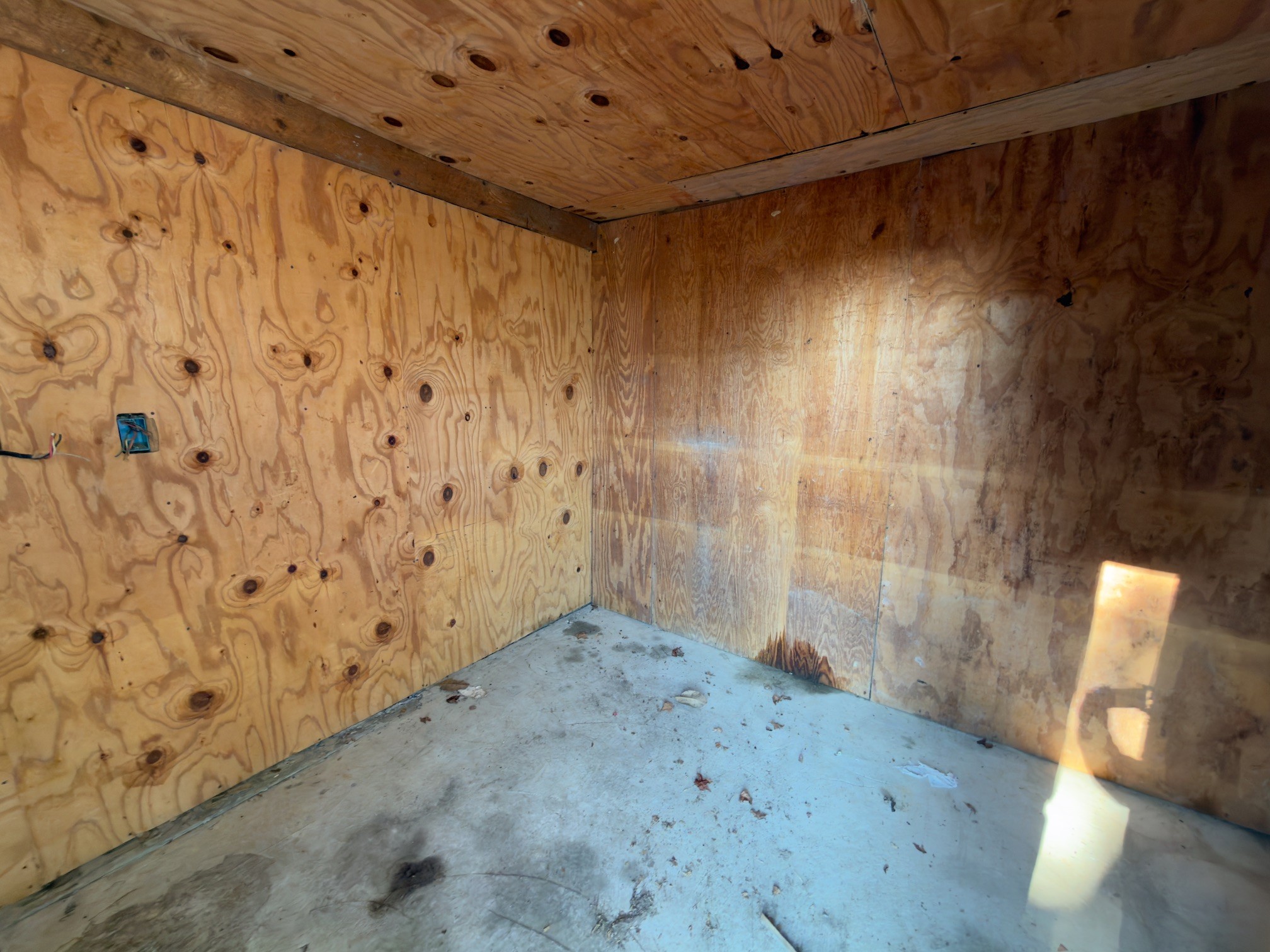 188 Eugene Reed Road Woodbury, TN 37190 - Photo 10 of 10 a view of empty room with wooden floor