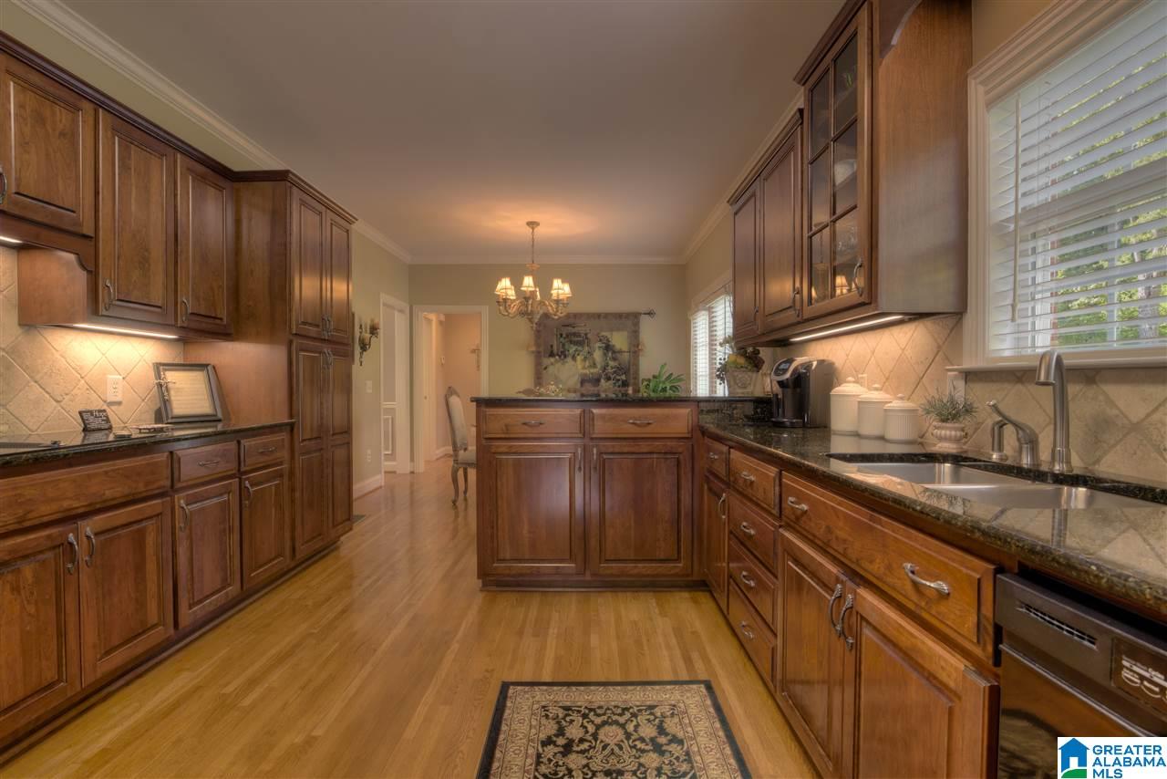 112 Kyle Court Gardendale, AL 35071 - Photo 6 of 47