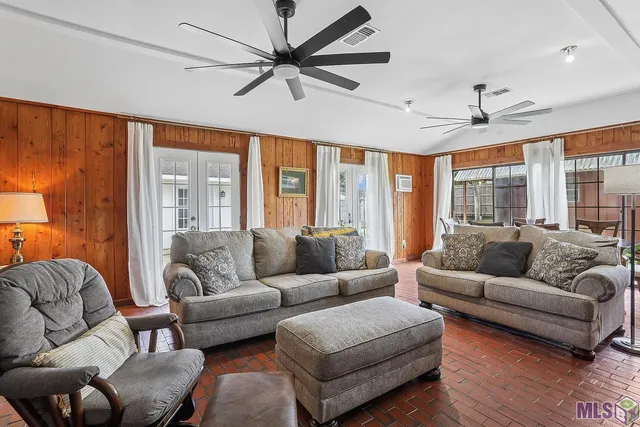 $249,900 | 11662 Auburn Drive, Baton Rouge, LA 70816