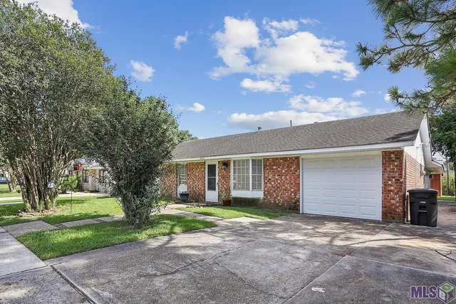 $249,900 | 11662 Auburn Drive, Baton Rouge, LA 70816