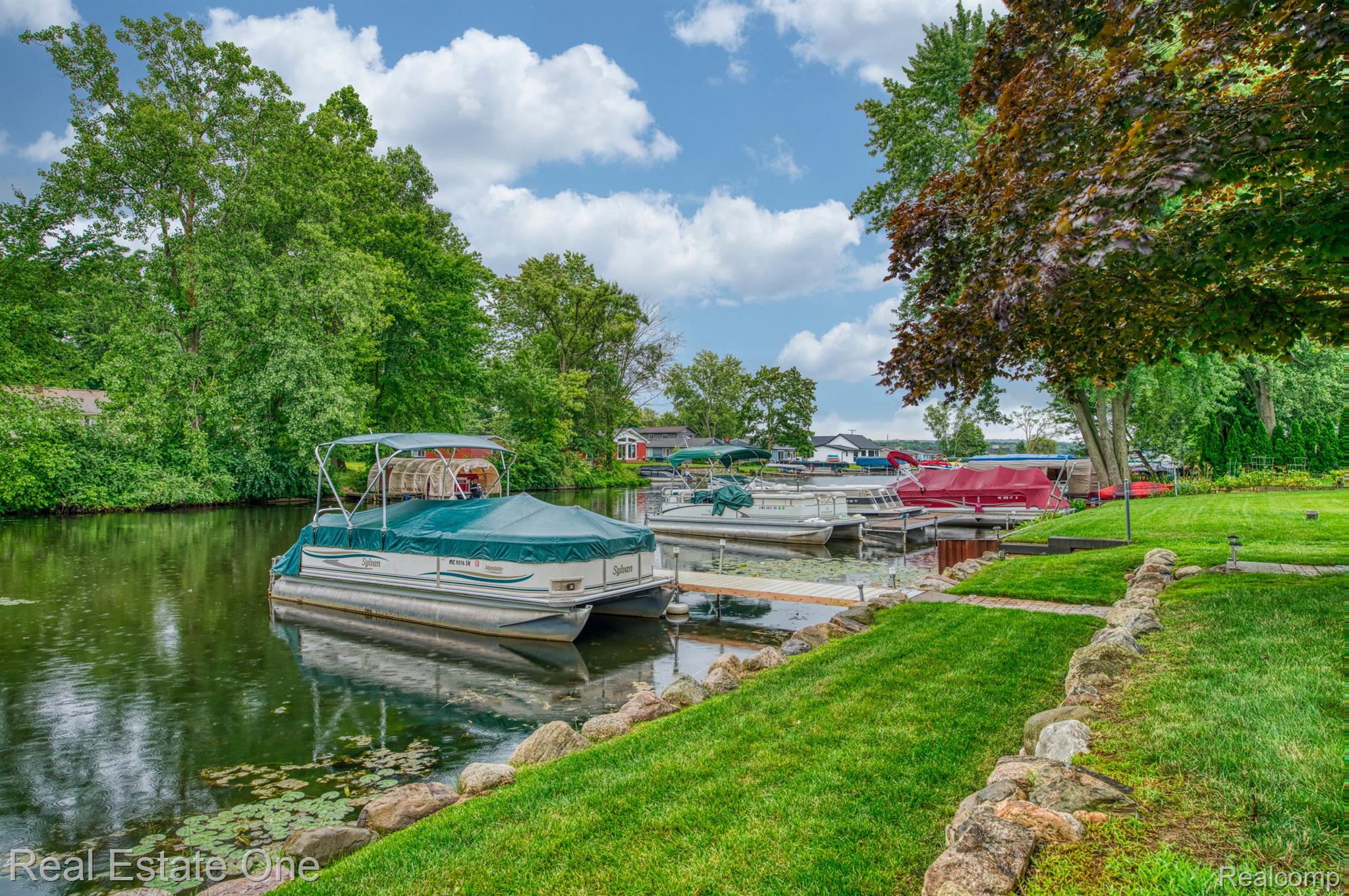 10875 Colony Pinckney, MI 48169 - Photo 11 of 40 Gallery Image 11