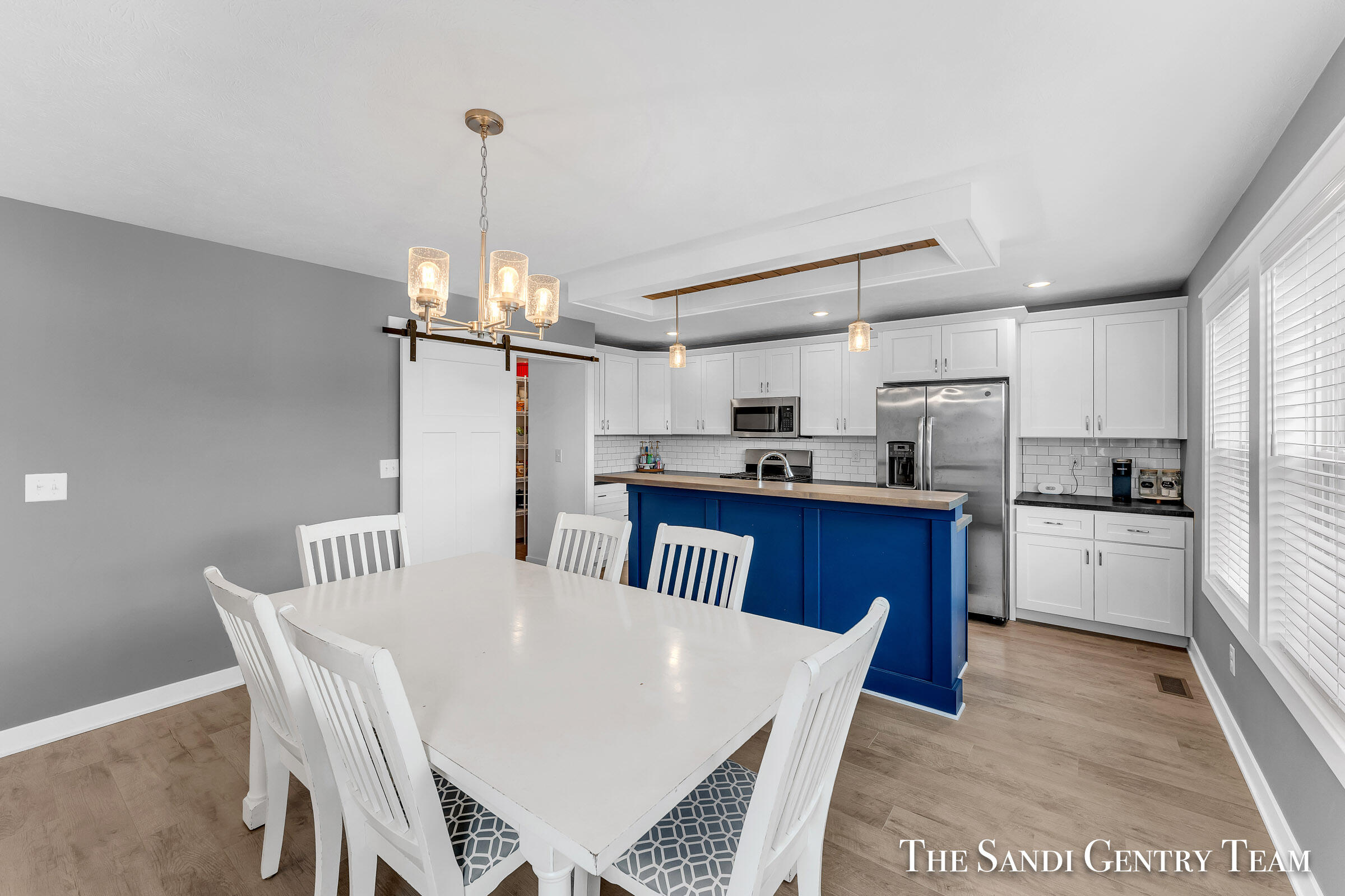 14708 Leonard Road Spring Lake, MI 49456 - Photo 12 of 53 AIV00101