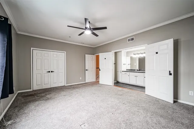 a view of empty room