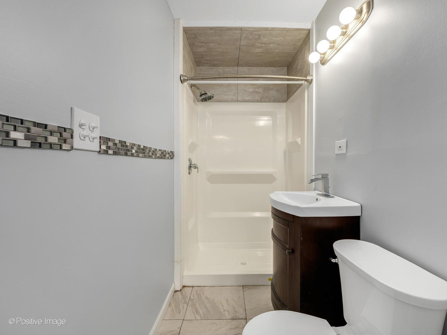 27 Hawthorne Lane Streamwood, IL 60107 - Photo 13 of 22