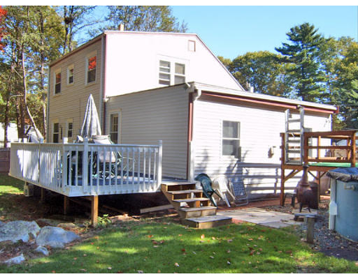 19 Hemlock Road Holbrook, MA 02343 - Photo 2 of 16