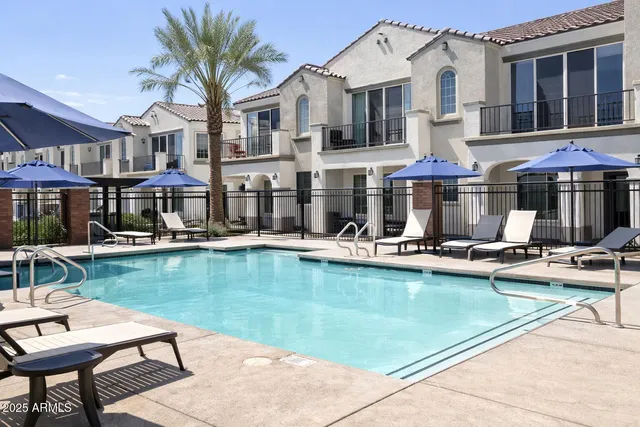 $375,000 | 4043 East Pony Lane, Unit 102, Gilbert, AZ 85295