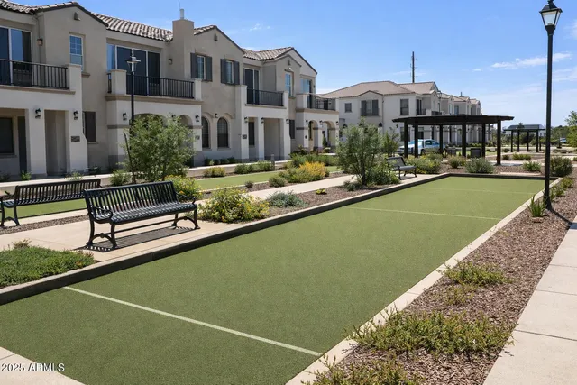 $375,000 | 4043 East Pony Lane, Unit 102, Gilbert, AZ 85295