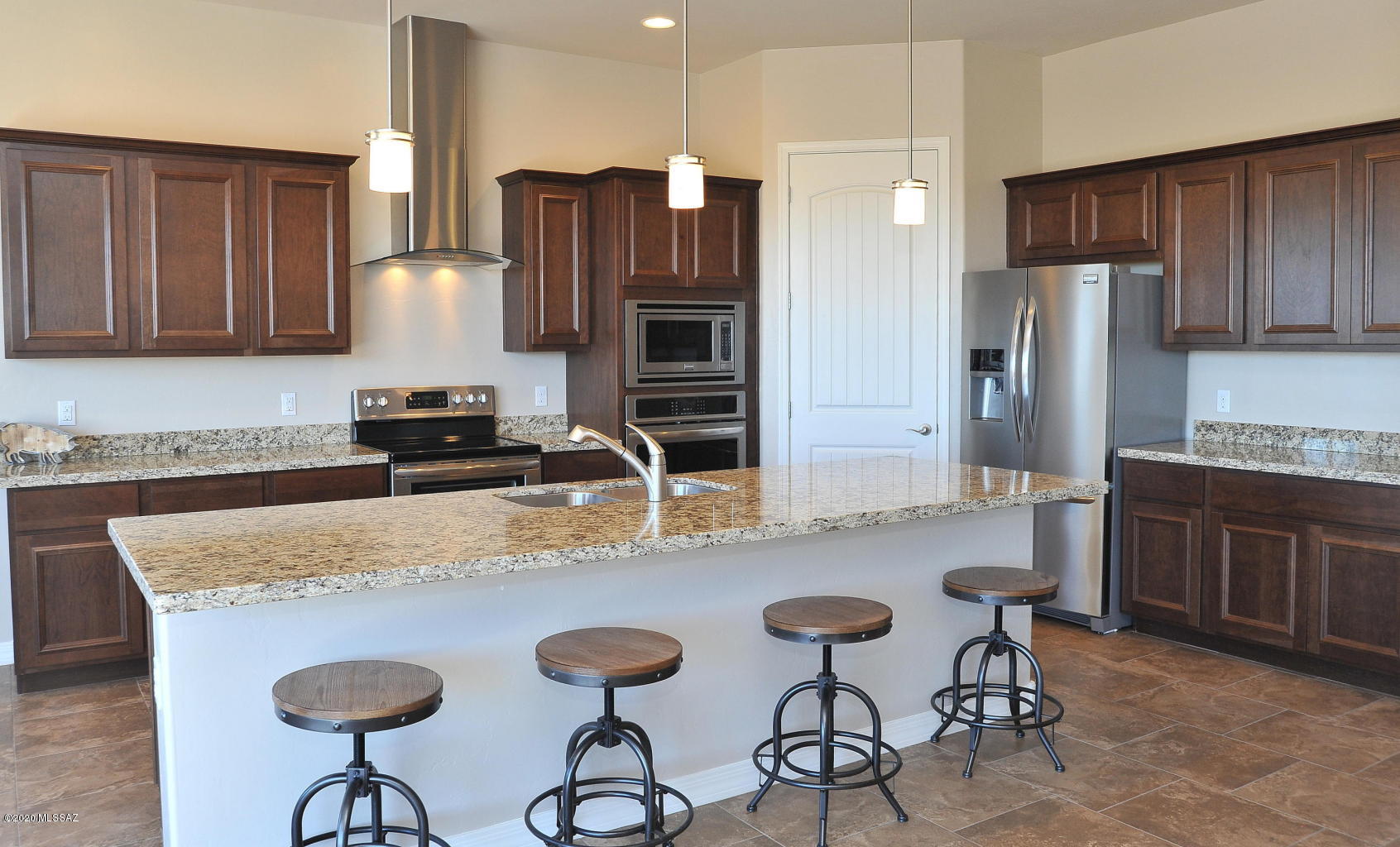 1240 North Range Rider Place Vail, AZ 85641 - Photo 13 of 17 Gallery Image 13