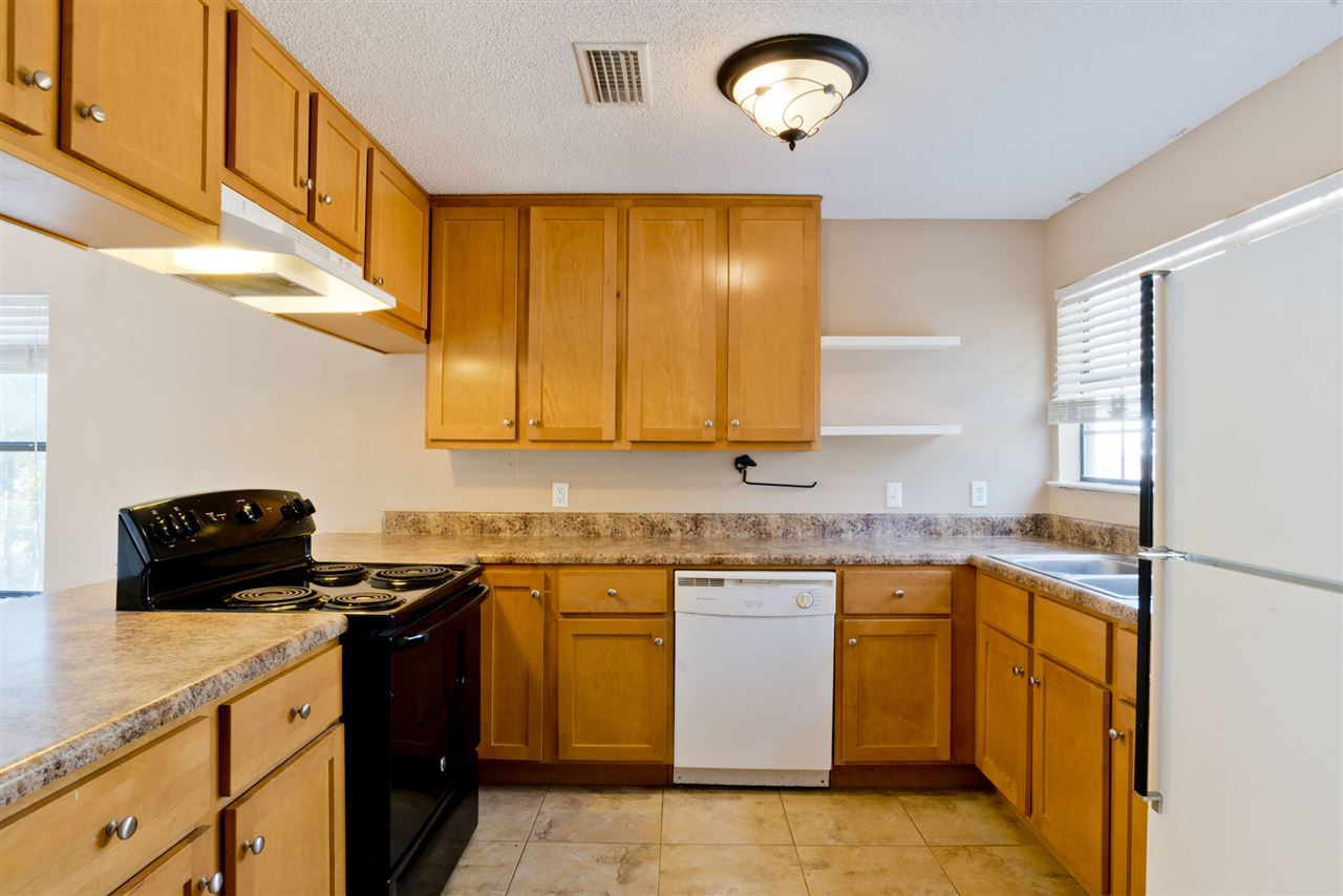 6524 Downs Road Foley, AL 36535 - Photo 8 of 28