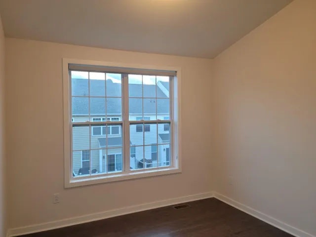 $3,700 | 2859 Hardwick Road, Ann Arbor, MI 48105