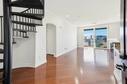 $674,900 | 550 Park Boulevard, Unit 2604, San Diego, CA 92101