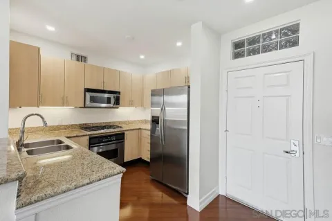 $674,900 | 550 Park Boulevard, Unit 2604, San Diego, CA 92101