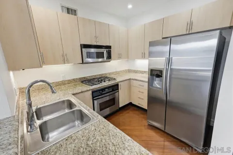 $674,900 | 550 Park Boulevard, Unit 2604, San Diego, CA 92101