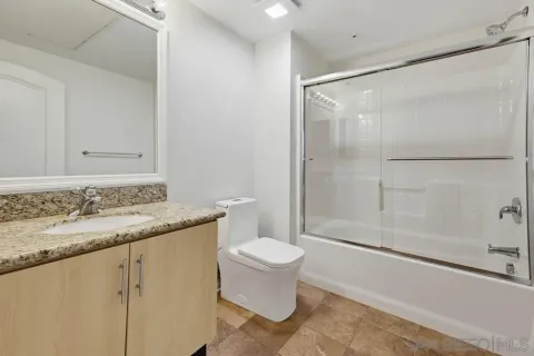 $674,900 | 550 Park Boulevard, Unit 2604, San Diego, CA 92101