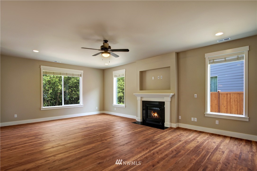 4207 Southwest Colbert Way Port Orchard, WA 98367 - Photo 2 of 7 Gallery Image 2