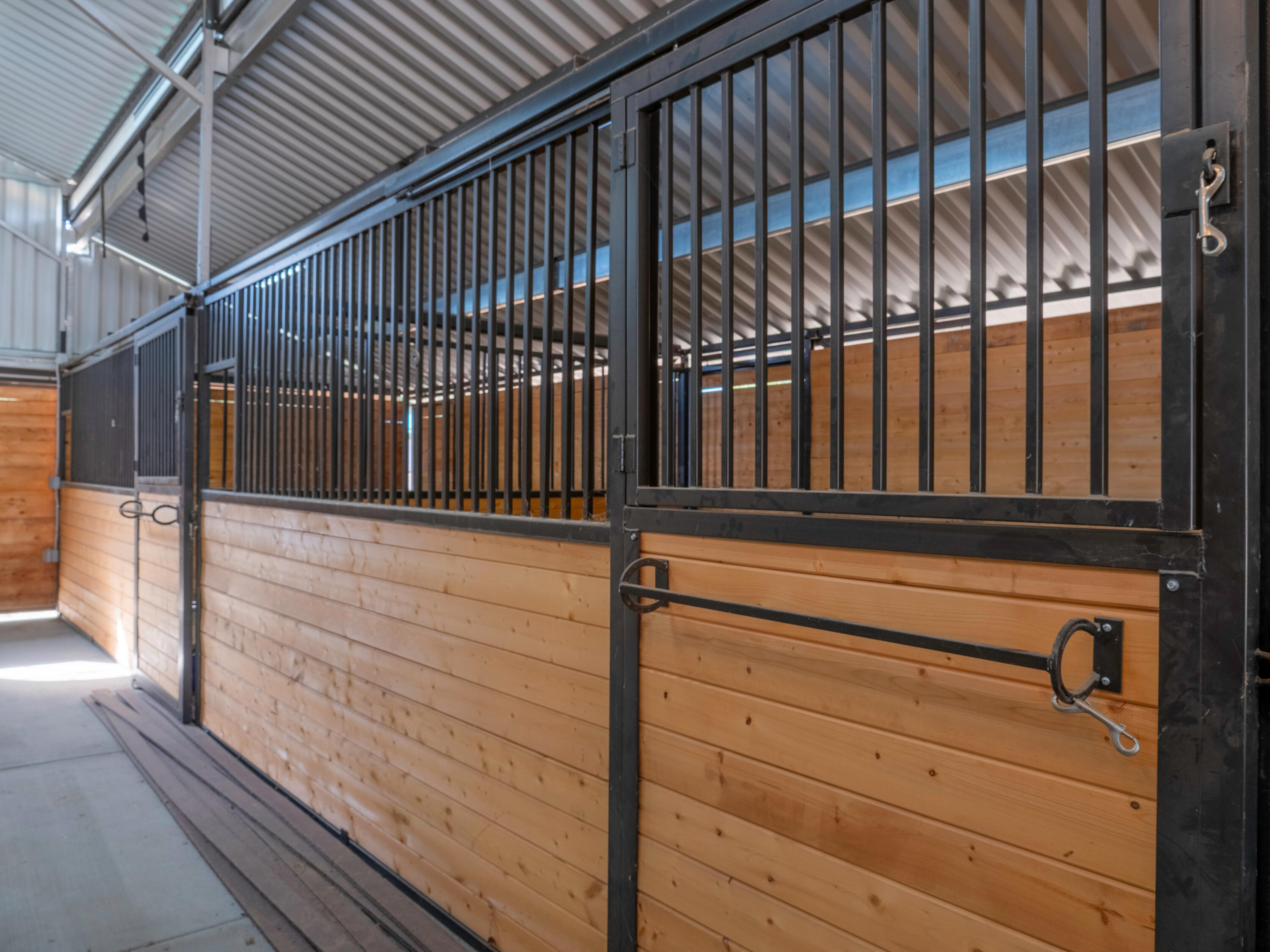 61072 Devils Ladder Road Mountain Center, CA 92561 - Photo 43 of 81 BARN STAL 2 copy