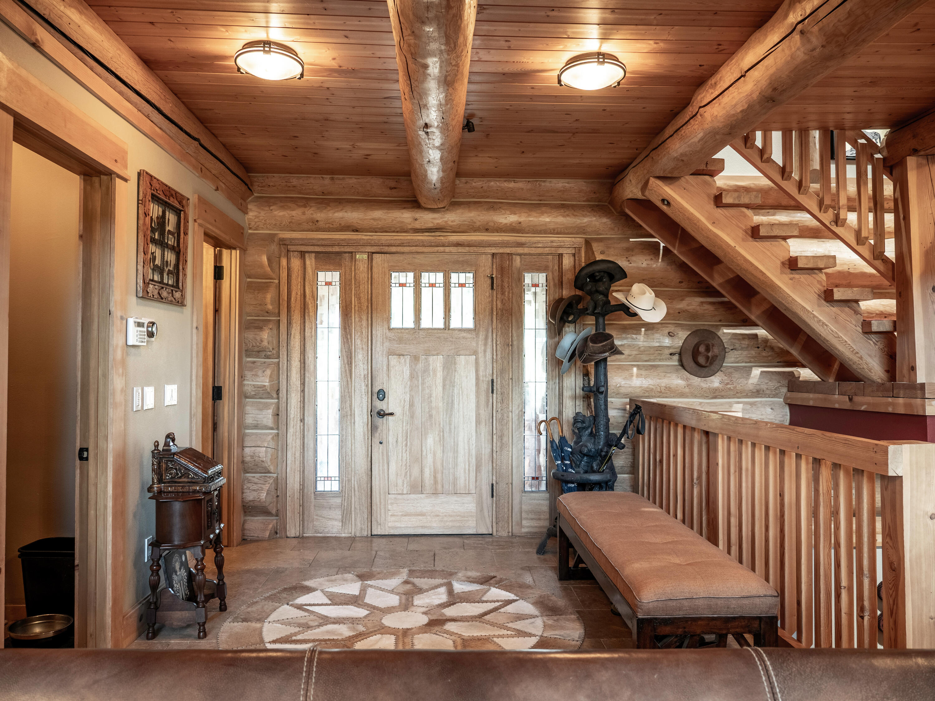 61072 Devils Ladder Road Mountain Center, CA 92561 - Photo 5 of 81 a living room with furniture
