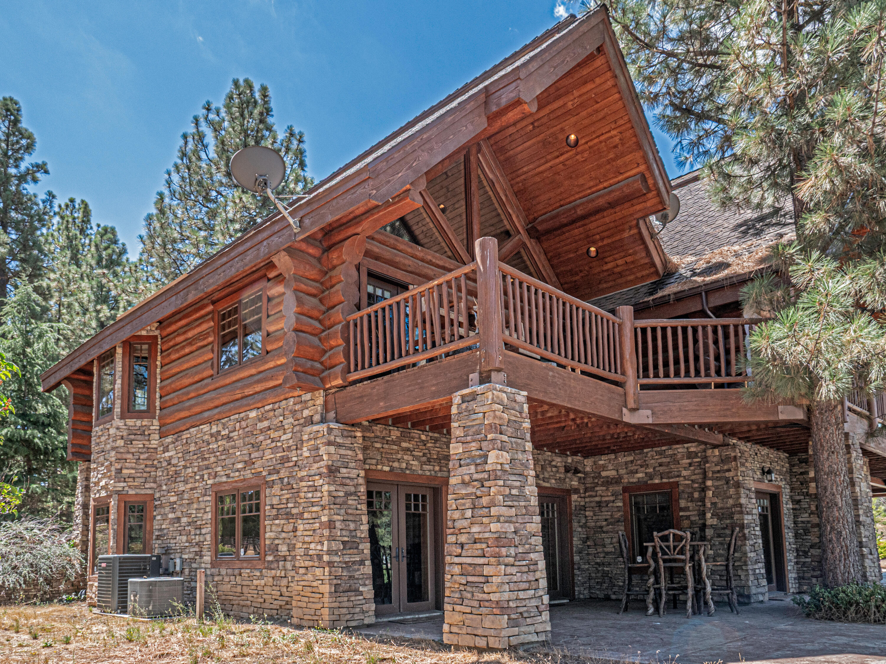 61072 Devils Ladder Road Mountain Center, CA 92561 - Photo 73 of 81 a front view of a house with a tree