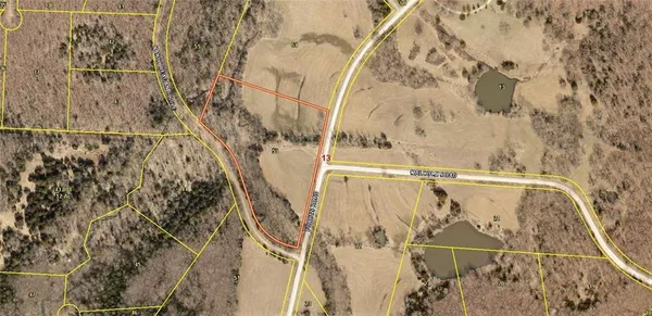 $27,500 | 3517 Forbes Road, Edwards, MO 65326