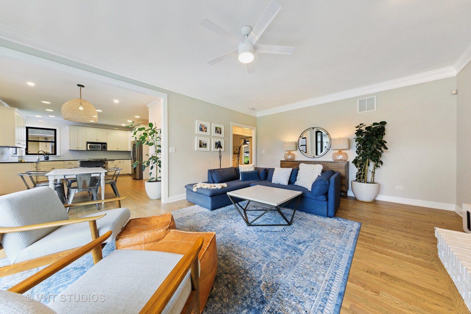 612 Pershing Avenue Wheaton, IL 60189 - Photo 11 of 41