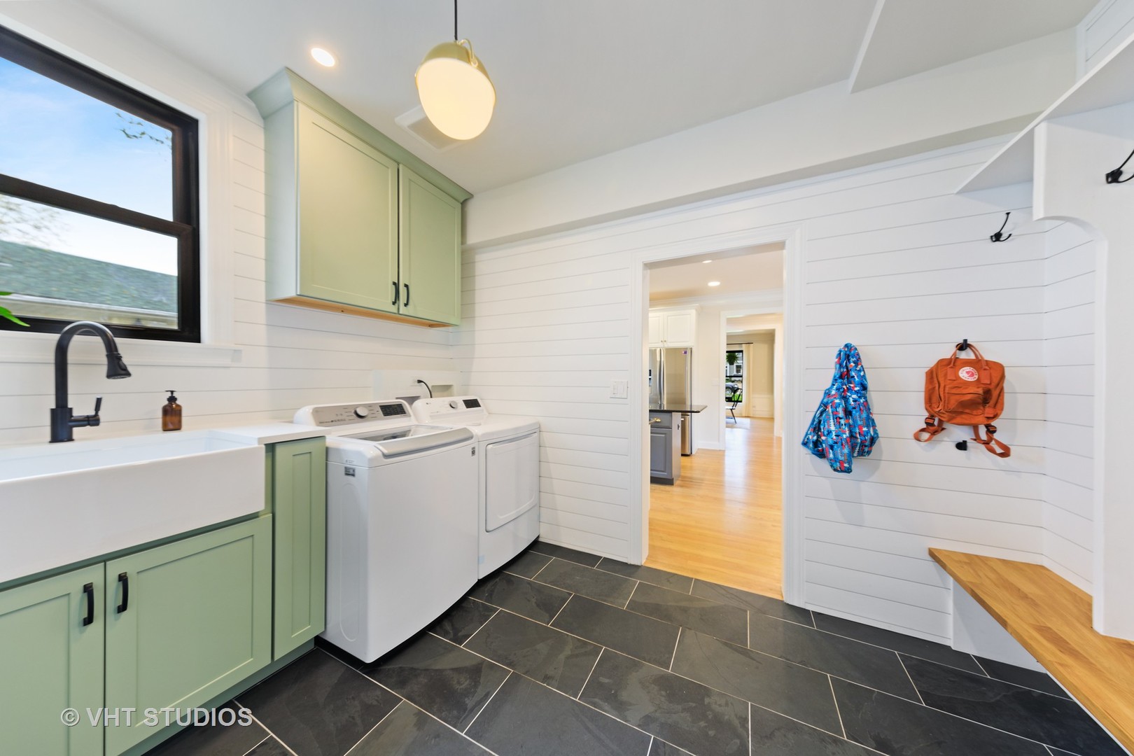 612 Pershing Avenue Wheaton, IL 60189 - Photo 14 of 41