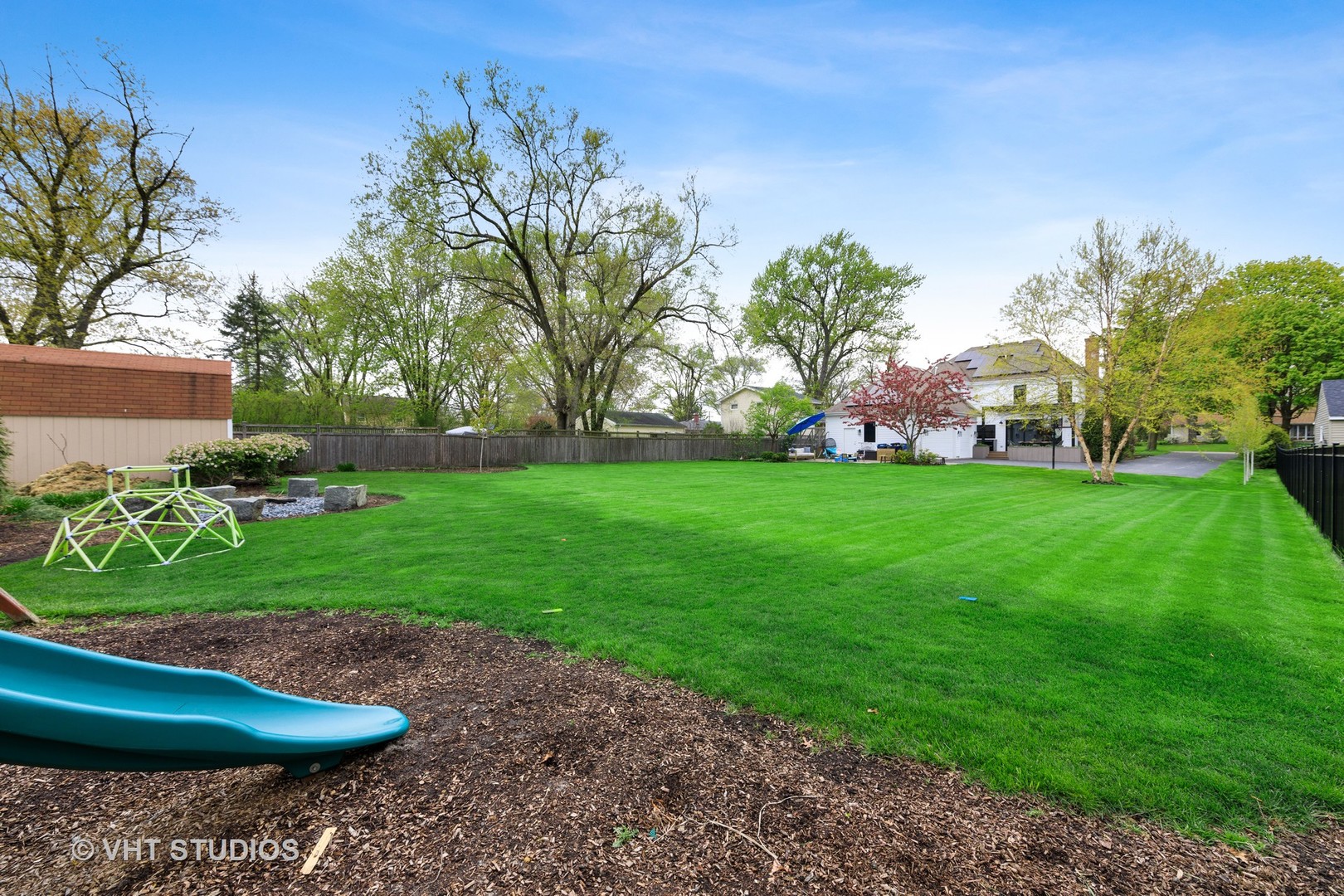 612 Pershing Avenue Wheaton, IL 60189 - Photo 36 of 41