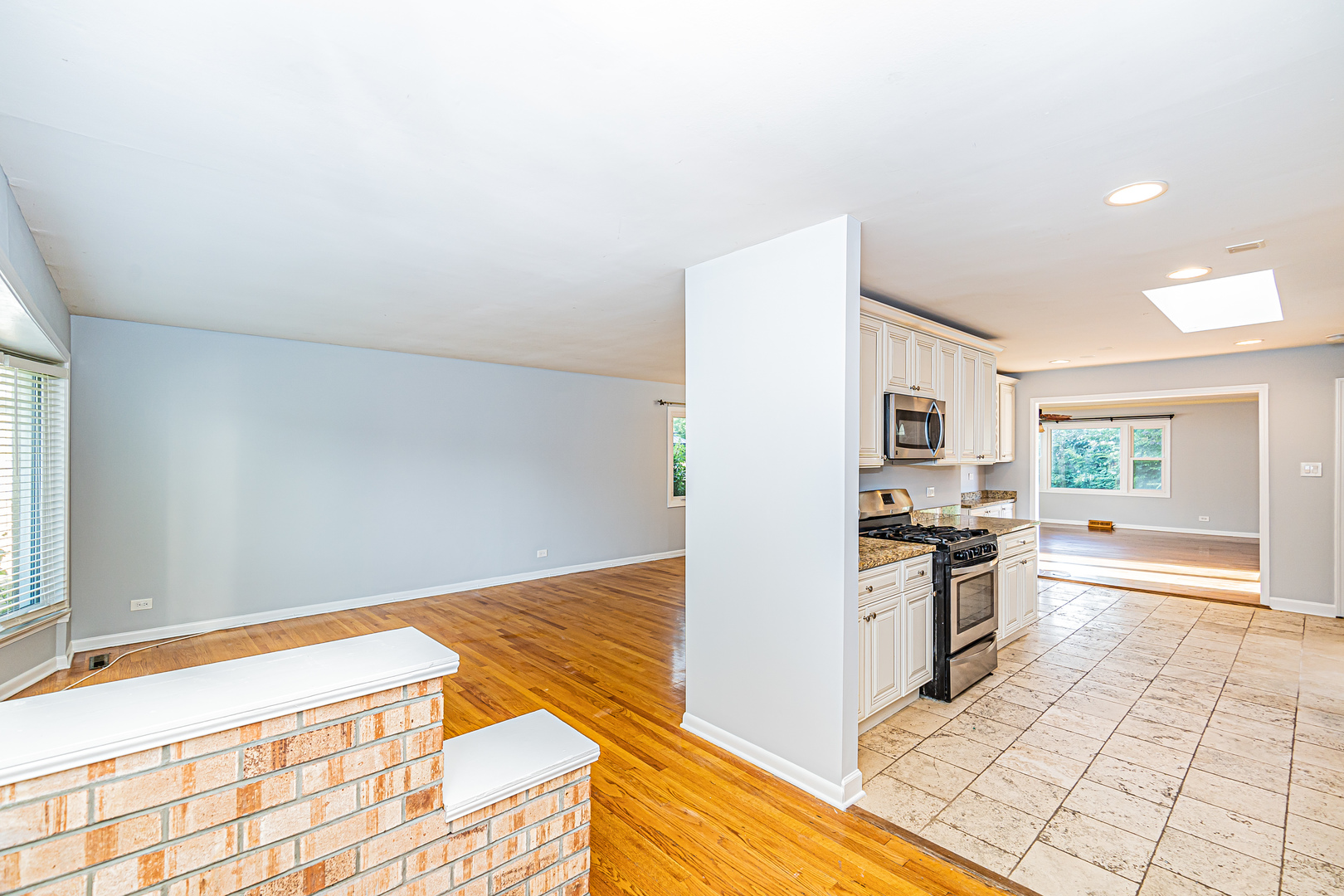 1767 East Cree Lane Mount Prospect, IL 60056 - Photo 11 of 33